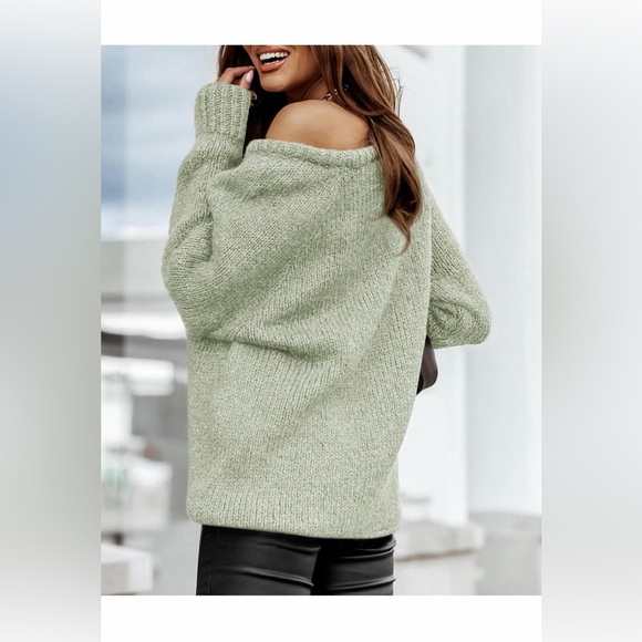 🆕Crew Neck Solid Color Soft Ribbed Knitted - Picture 2 of 2